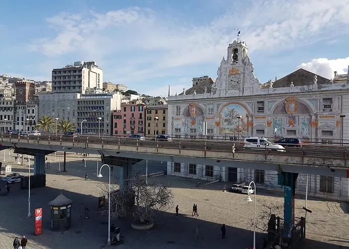 Casa Vacanze Porto Antico * جنوة